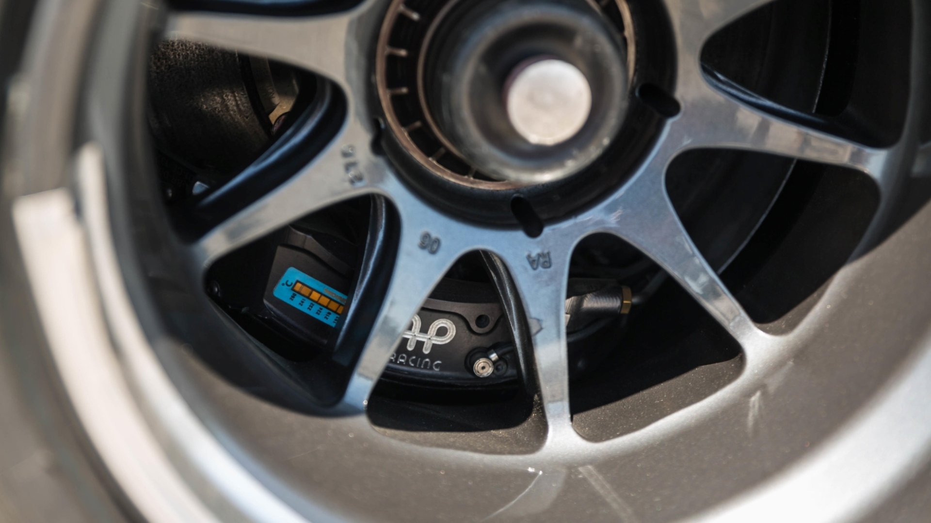 McLaren-MP4:21-Mercedes-4 McLaren-MP4:21-Mercedes-4