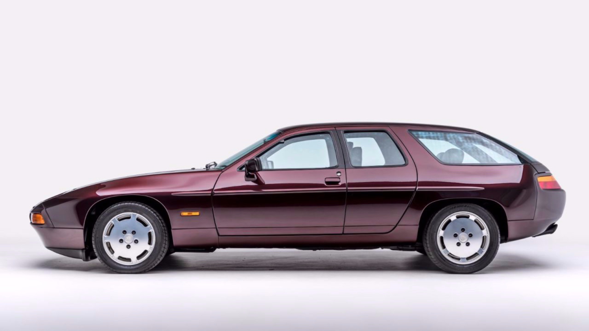 Porsche-Panamera-911-928-989-542-berlina-quattro-porte-prototipo-storia-14 Porsche-Panamera-911-928-989-542-berlina-quattro-porte-prototipo-storia-14