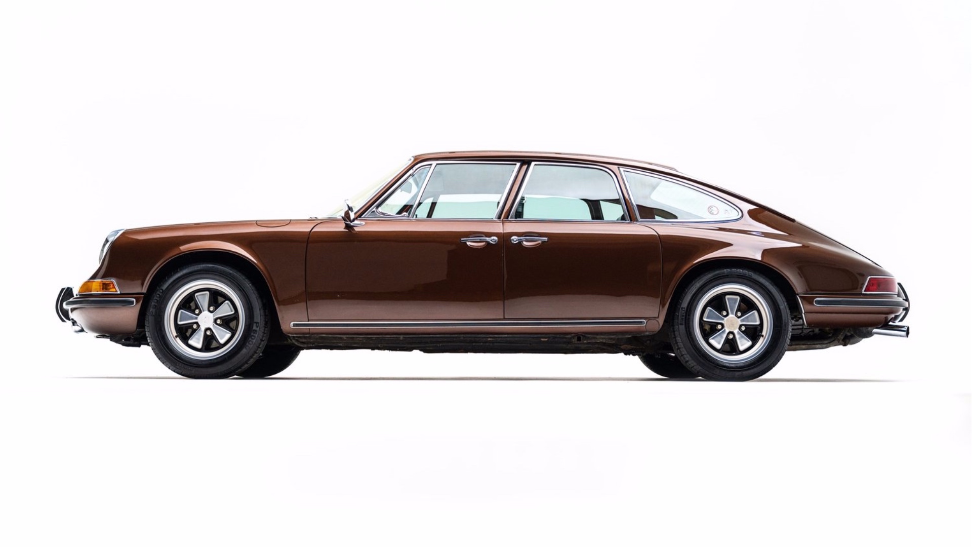 Porsche-Panamera-911-928-989-542-berlina-quattro-porte-prototipo-storia-4 Porsche-Panamera-911-928-989-542-berlina-quattro-porte-prototipo-storia-4