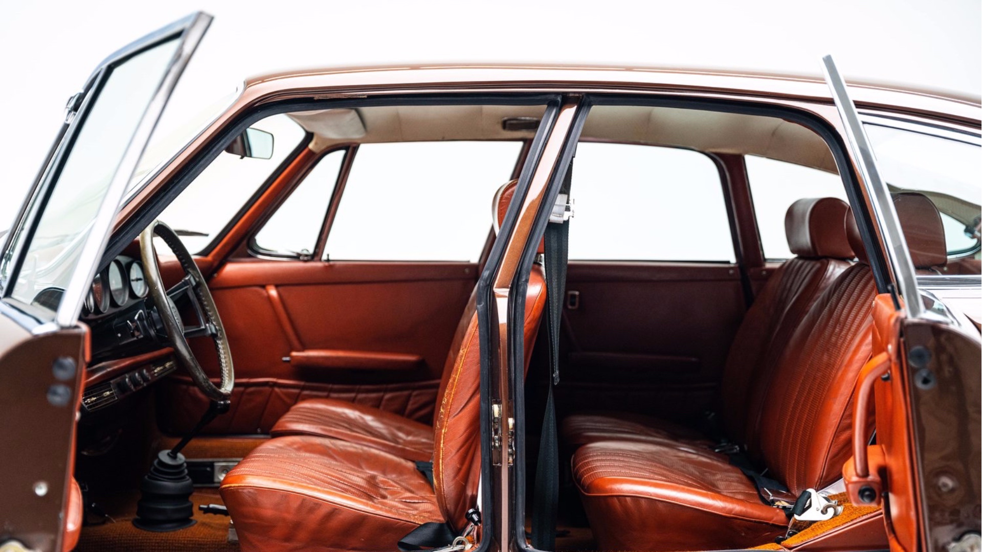 Porsche-Panamera-911-928-989-542-berlina-quattro-porte-prototipo-storia-6 Porsche-Panamera-911-928-989-542-berlina-quattro-porte-prototipo-storia-6