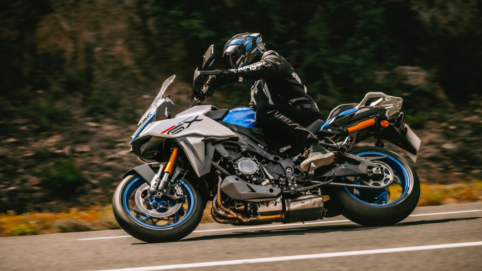 Suzuki GSX-S1000-GX Suzuki GSX-S1000-GX