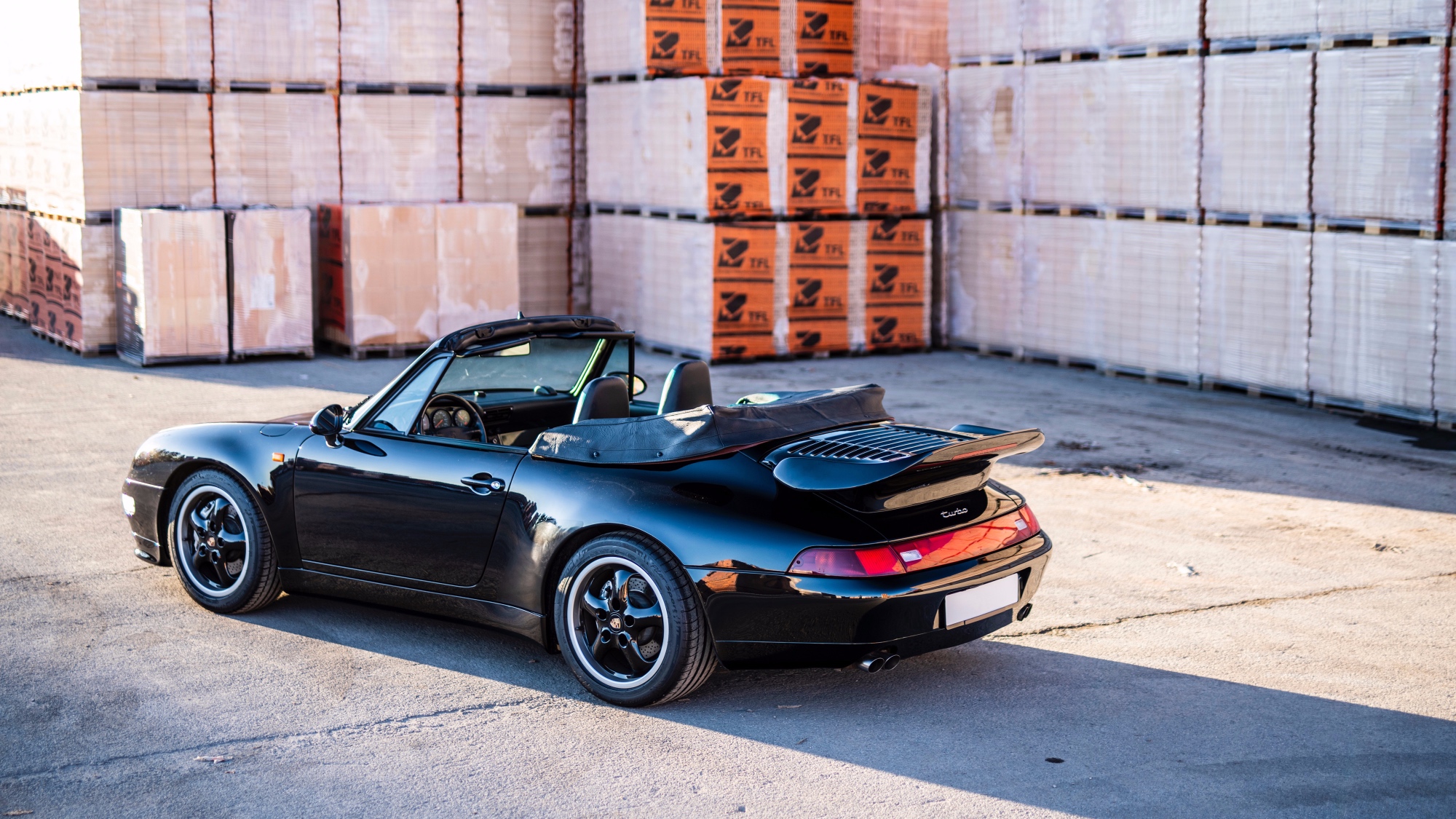 1995-Porsche-911-Turbo-Cabriolet1036996_