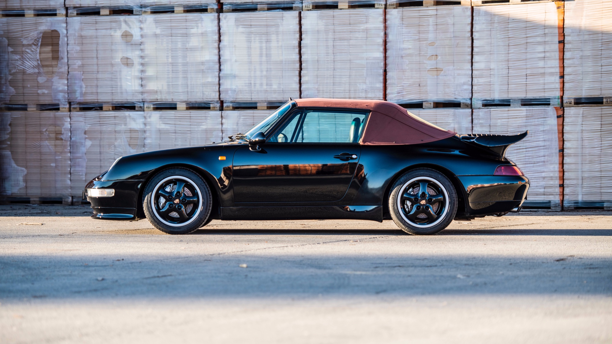 1995-Porsche-911-Turbo-Cabriolet1036997_