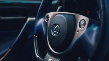 2011-Lexus-LFA1384849_