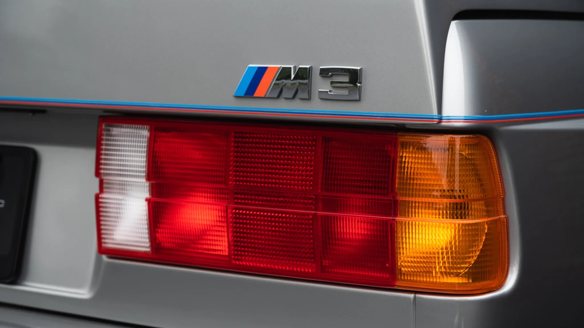 BMW-M3-E30-Alpina-B3-1988-bring-a-trailer-asta-2023-22 BMW-M3-E30-Alpina-B3-1988-bring-a-trailer-asta-2023-22