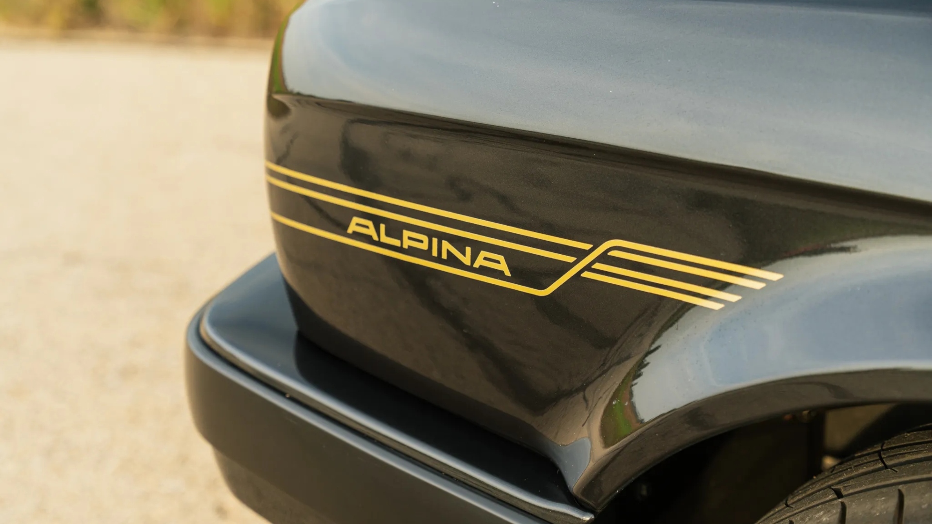 BMW-M3-E30-Alpina-B3-1988-bring-a-trailer-asta-2023-3 BMW-M3-E30-Alpina-B3-1988-bring-a-trailer-asta-2023-3