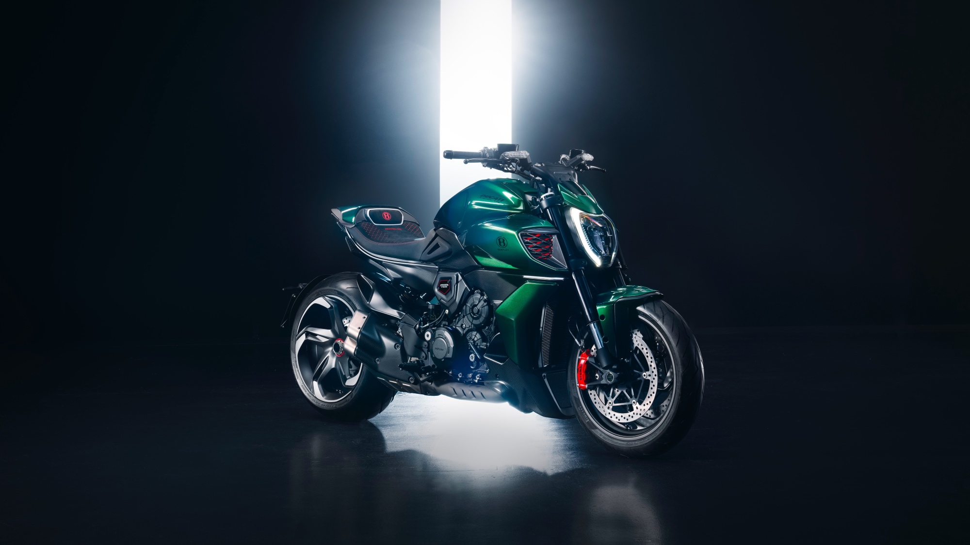 Ducati Diavel for Bentley - 3 Ducati Diavel for Bentley - 3
