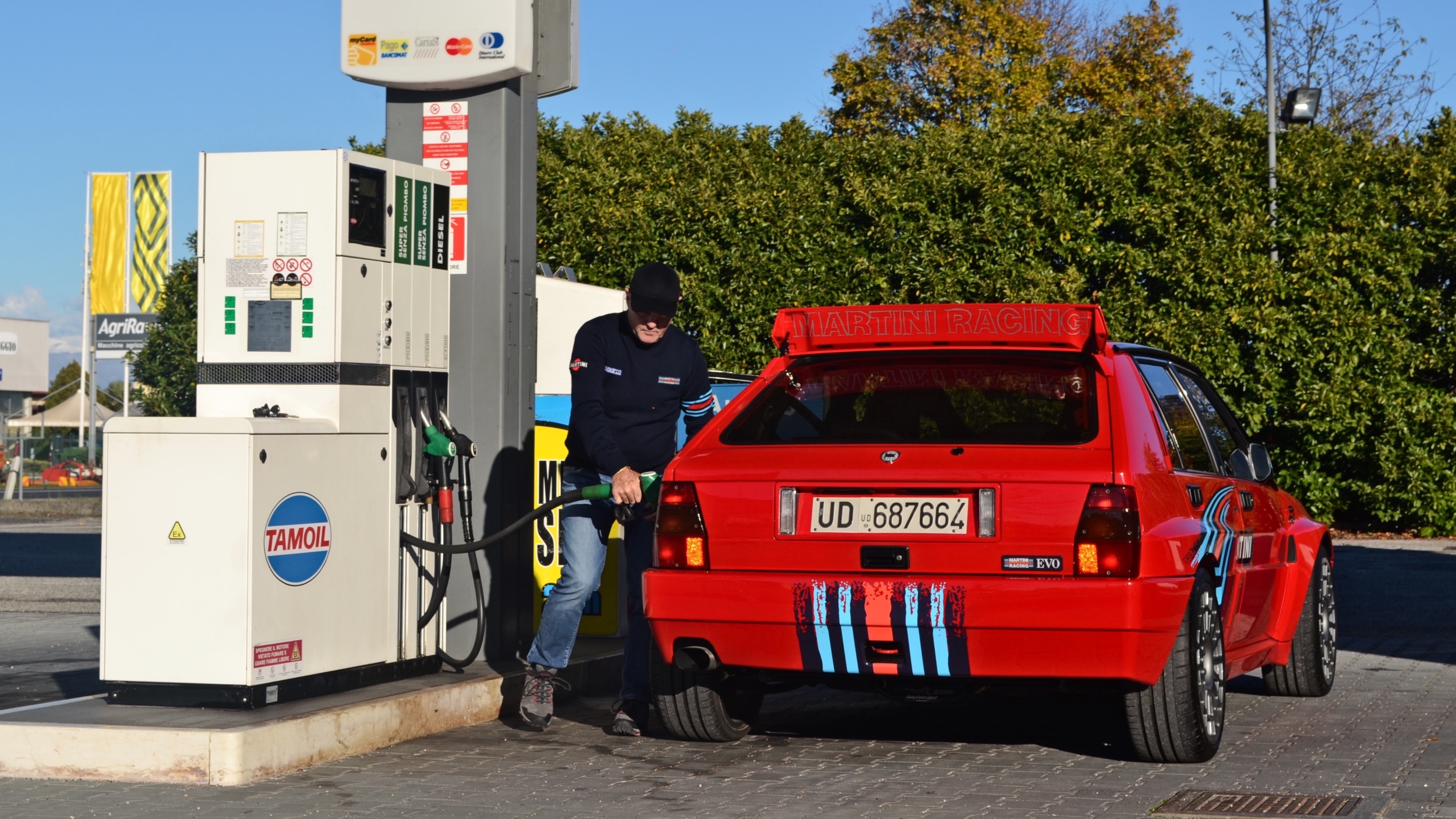 Lancia-Delta-EVO-Martini-Miki-Biasion-1 Lancia-Delta-EVO-Martini-Miki-Biasion-1