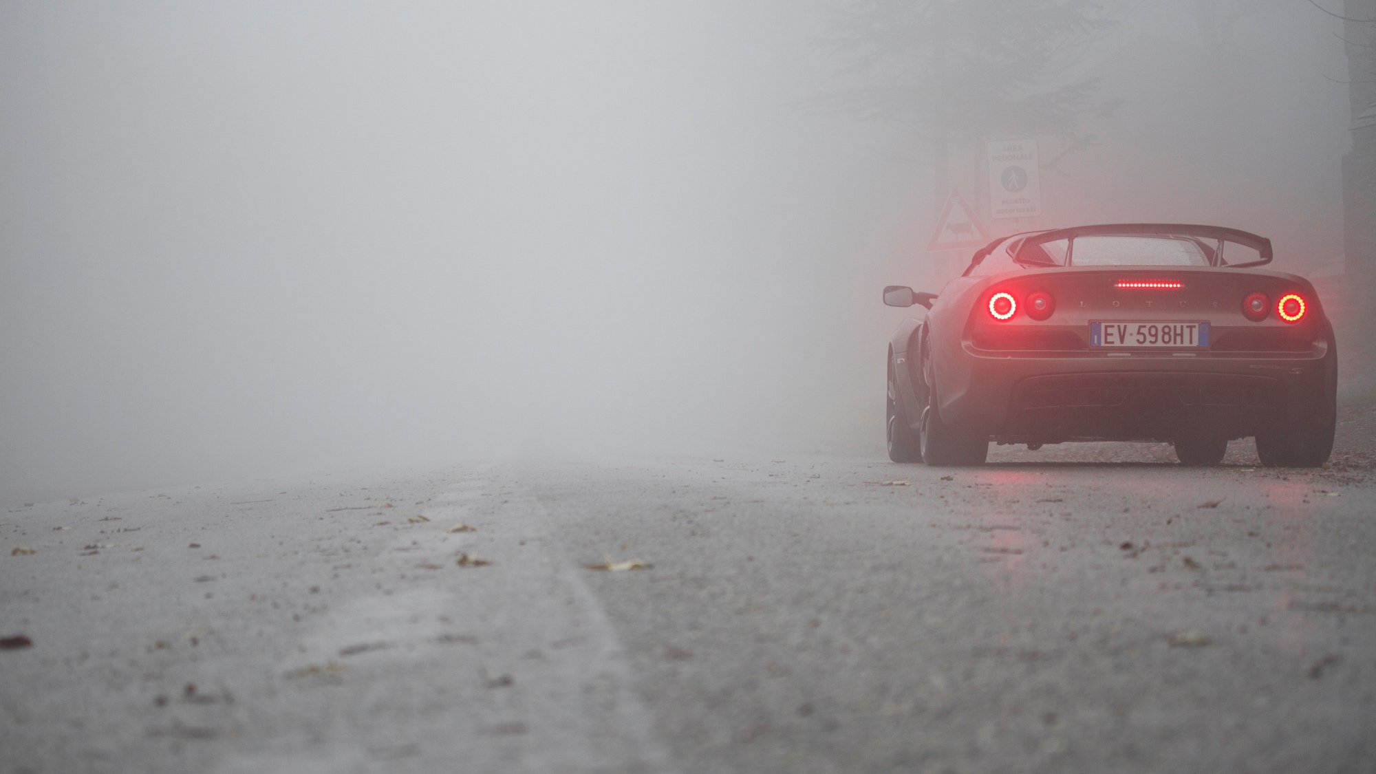 Lotus-Exige-S-V6-test-prova-su-strada-11