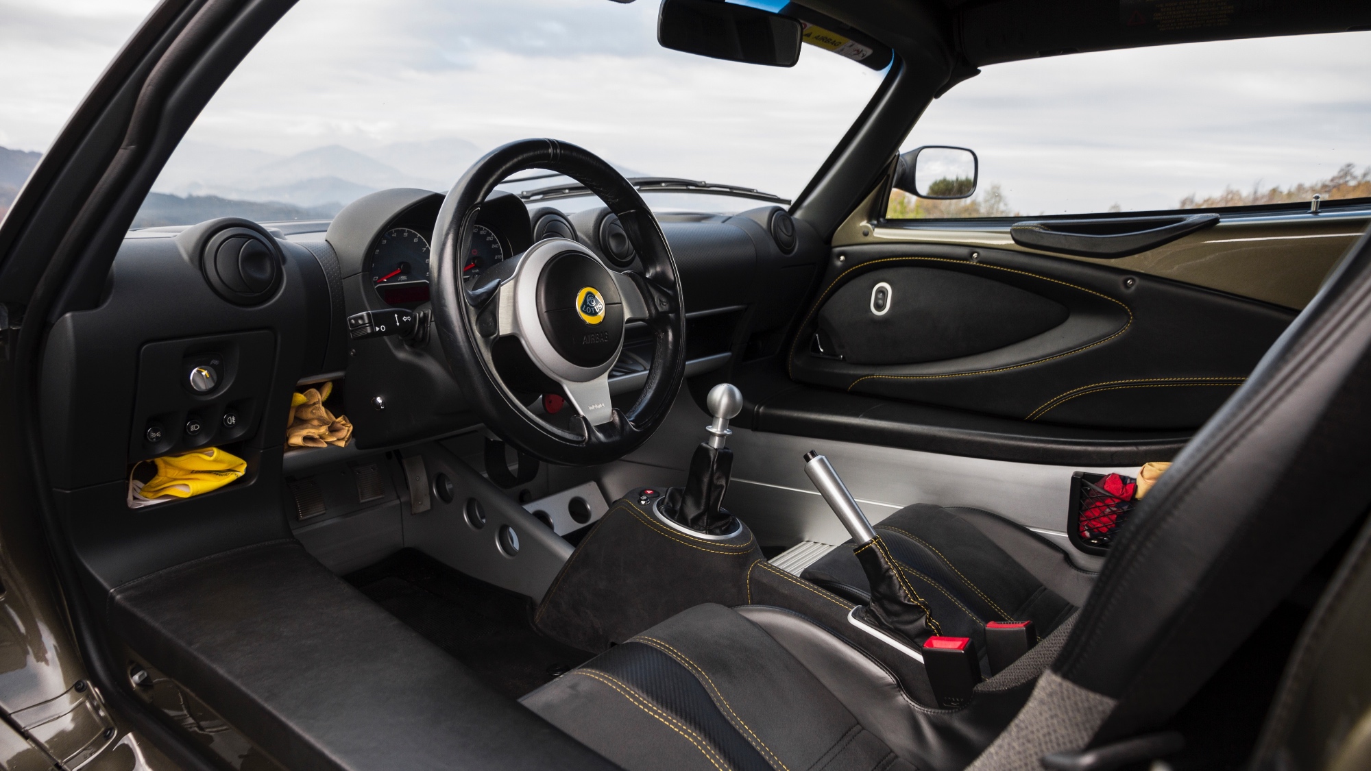 Lotus-Exige-S-V6-test-prova-su-strada-27