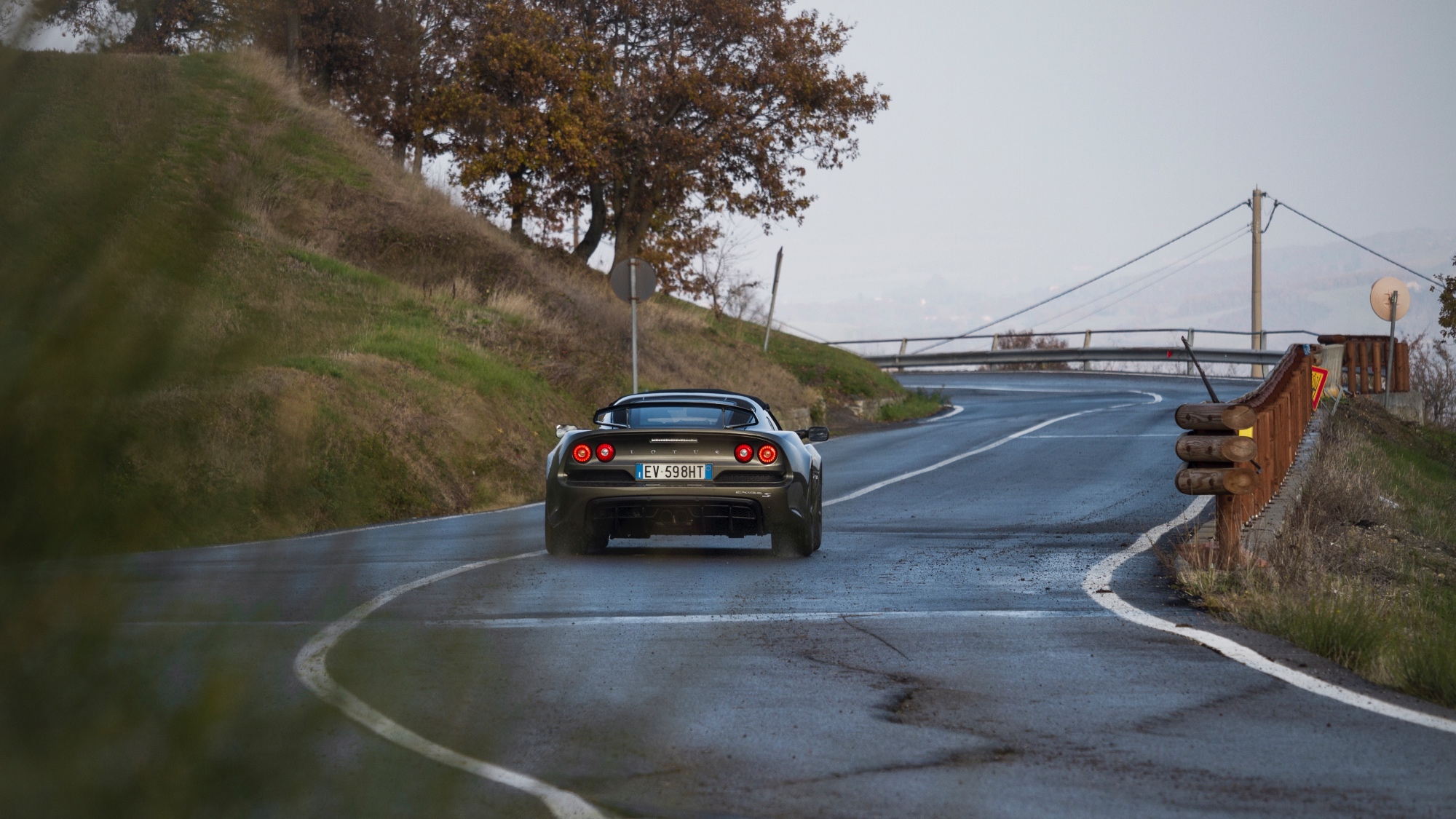 Lotus-Exige-S-V6-test-prova-su-strada-29