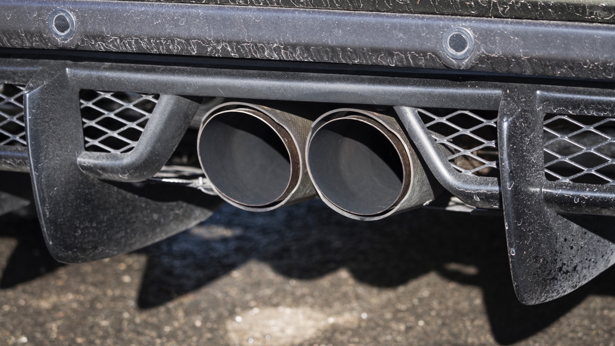 Lotus-Exige-S-V6-test-prova-su-strada-31