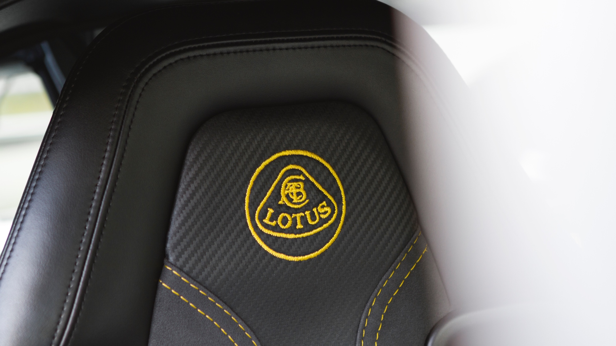 Lotus-Exige-S-V6-test-prova-su-strada-4