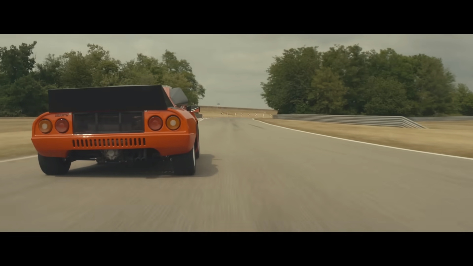 Race-for-glory-Lancia-vs-Audi-film-2023-8