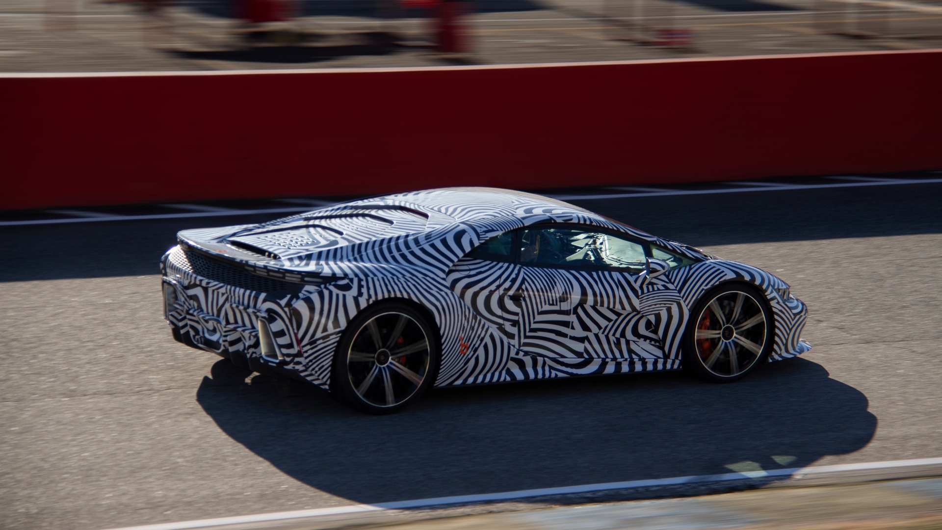 Bertone-GB110-test-pista-prototipo-2023-6 Bertone-GB110-test-pista-prototipo-2023-6