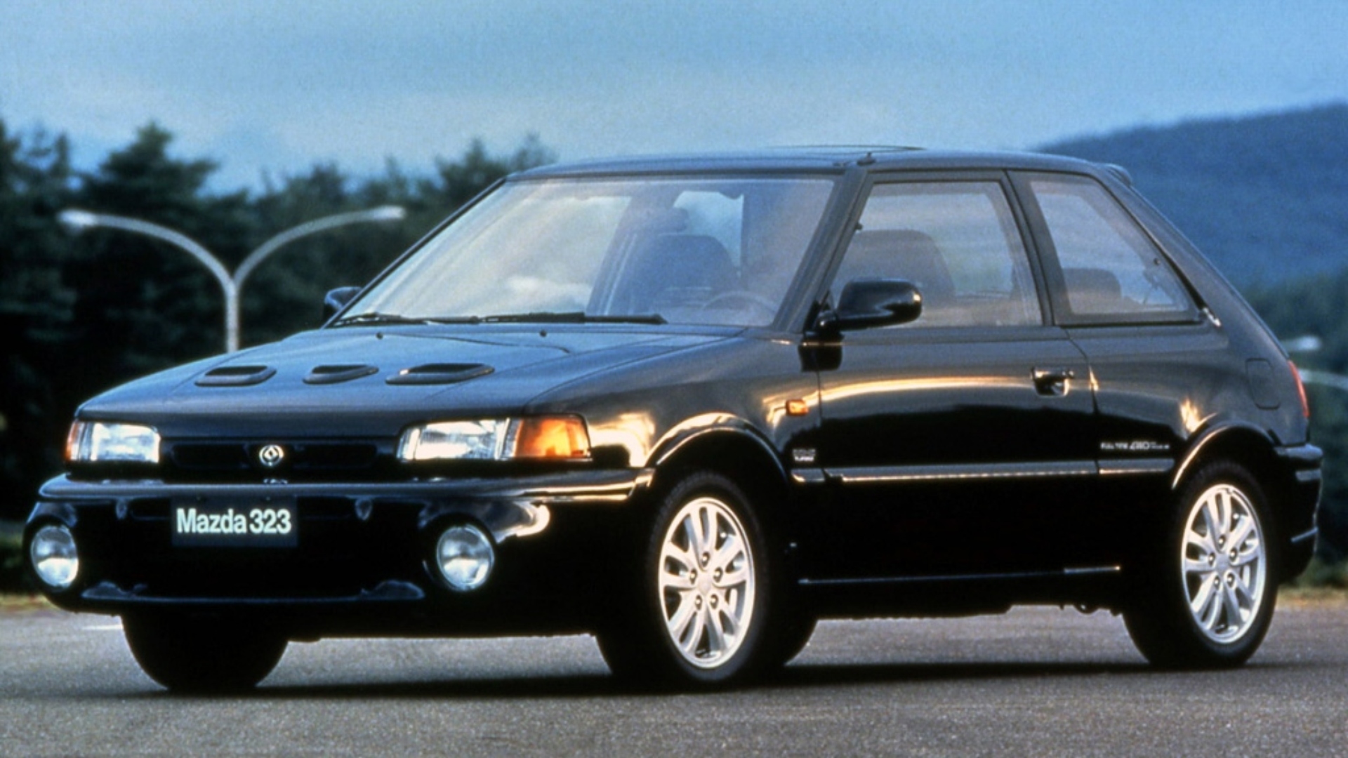 Hot-hatch-giapponesi-16V-4