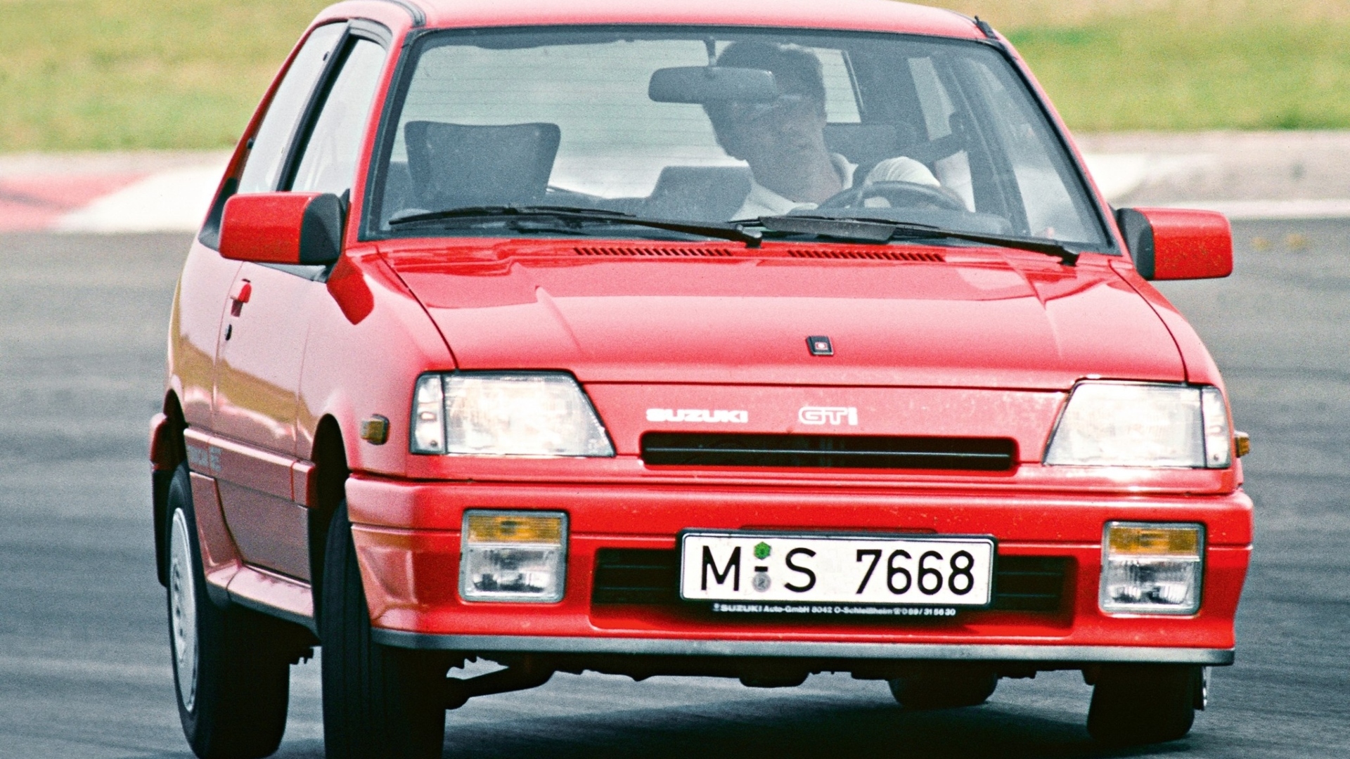 Hot-hatch-giapponesi-16V-8