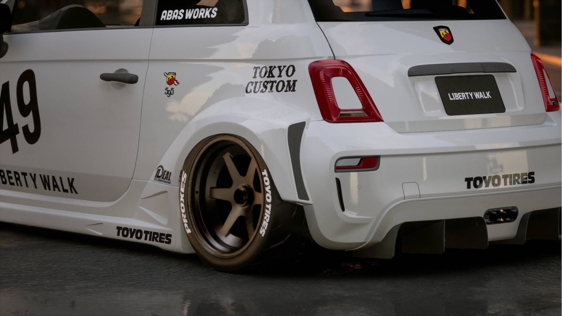 Liberty-Walk-Abarth-500-595-4