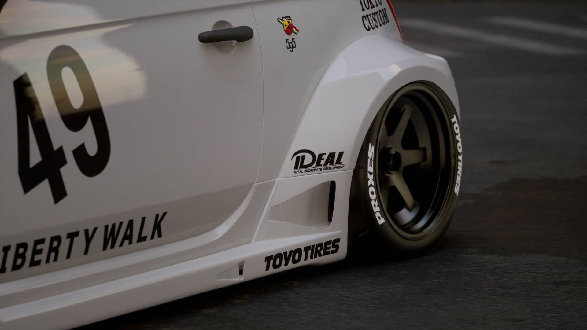 Liberty-Walk-Abarth-500-595-5