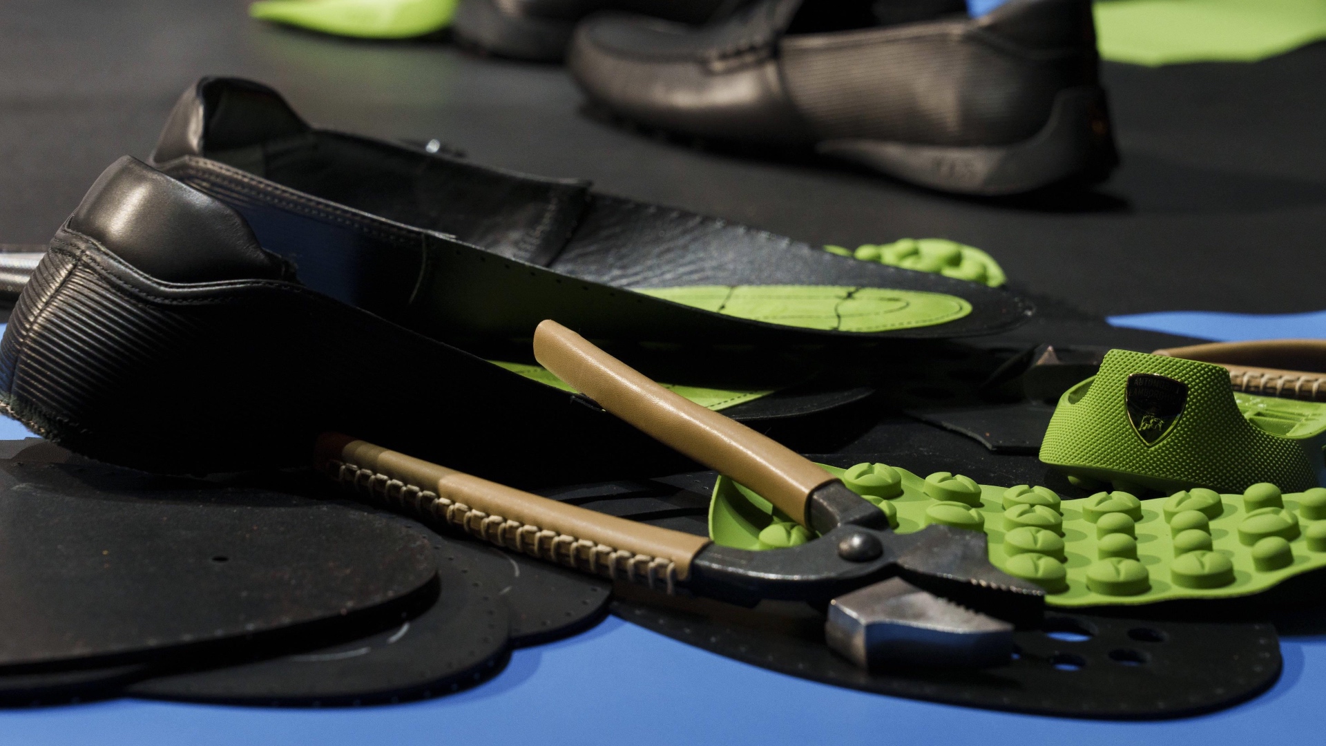 Tod's-for-Lamborghini-5