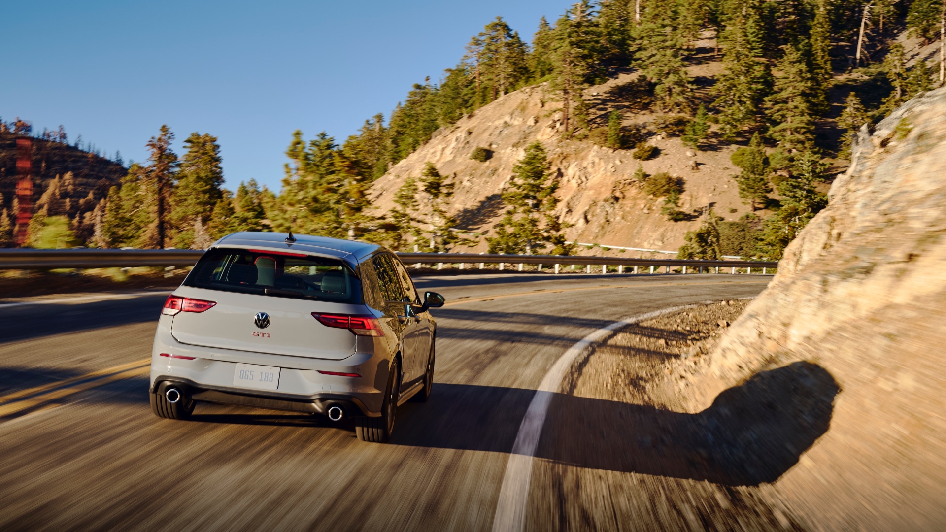 Volkswagen-Golf-8-GTI-prova-test-drive-DSG-9 Volkswagen-Golf-8-GTI-prova-test-drive-DSG-9