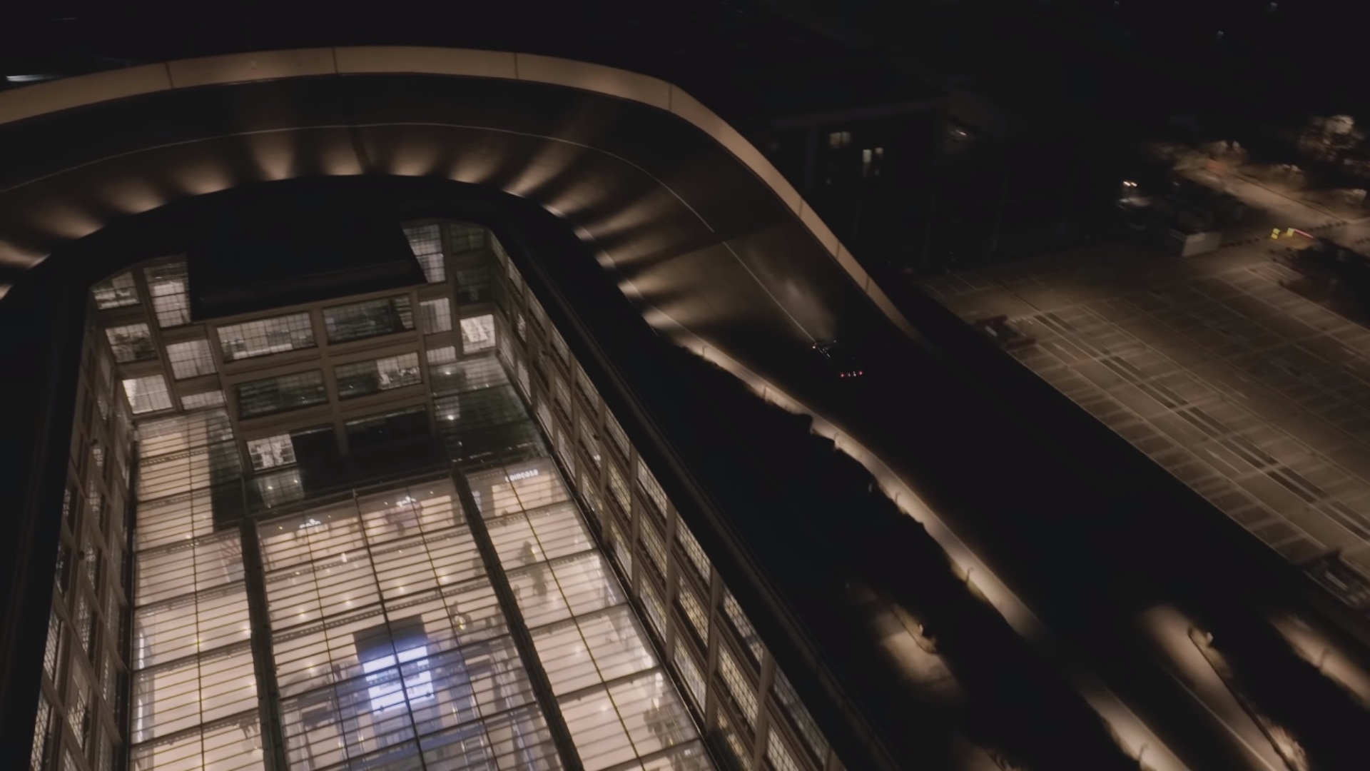 kidston-production-ferrari-365-p-video-screenshot-16 kidston-production-ferrari-365-p-video-screenshot-16