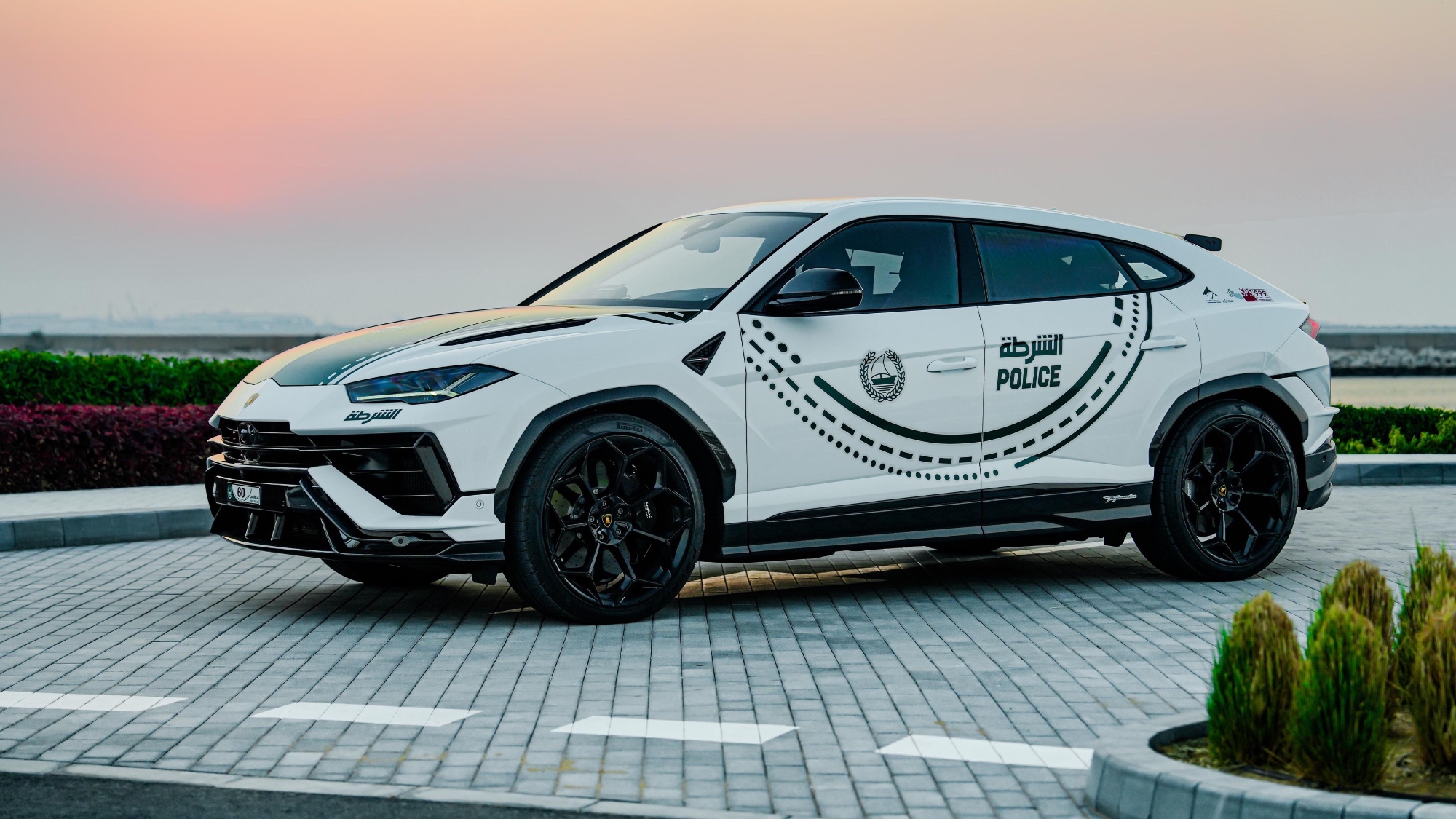 lamborghini-urus-performante-polizia-dubai-8 lamborghini-urus-performante-polizia-dubai-8