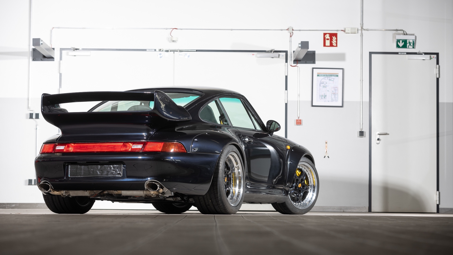 1996-Porsche-911-GT21442053_ 1996-Porsche-911-GT21442053_