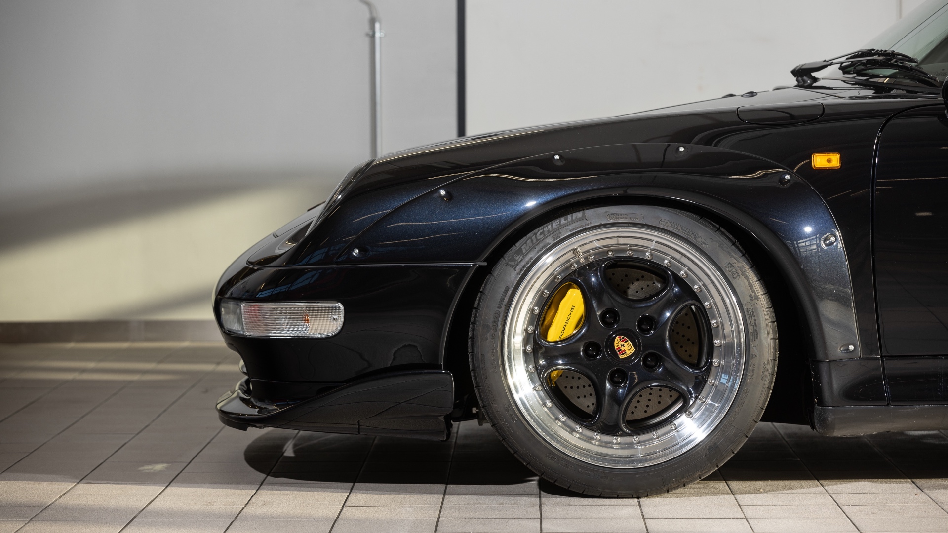 1996-Porsche-911-GT21442088_ 1996-Porsche-911-GT21442088_