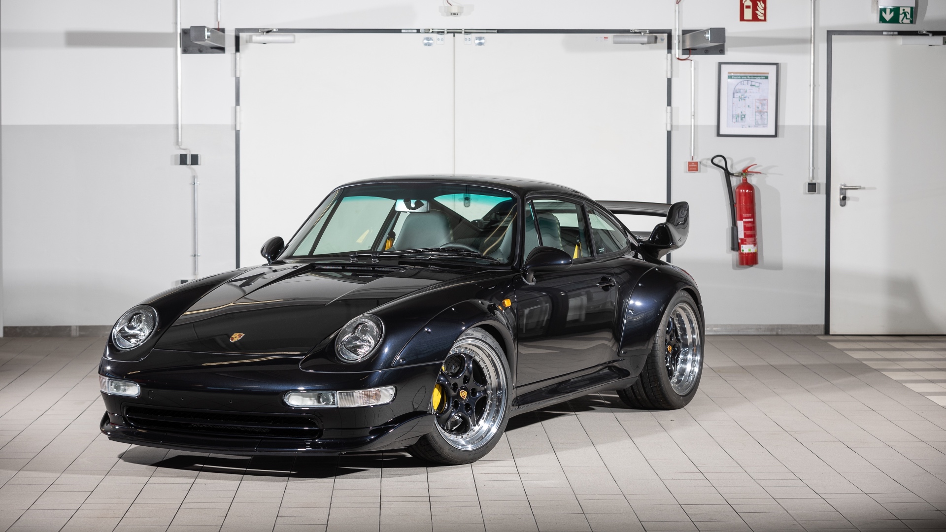 1996-Porsche-911-GT21442089_ 1996-Porsche-911-GT21442089_