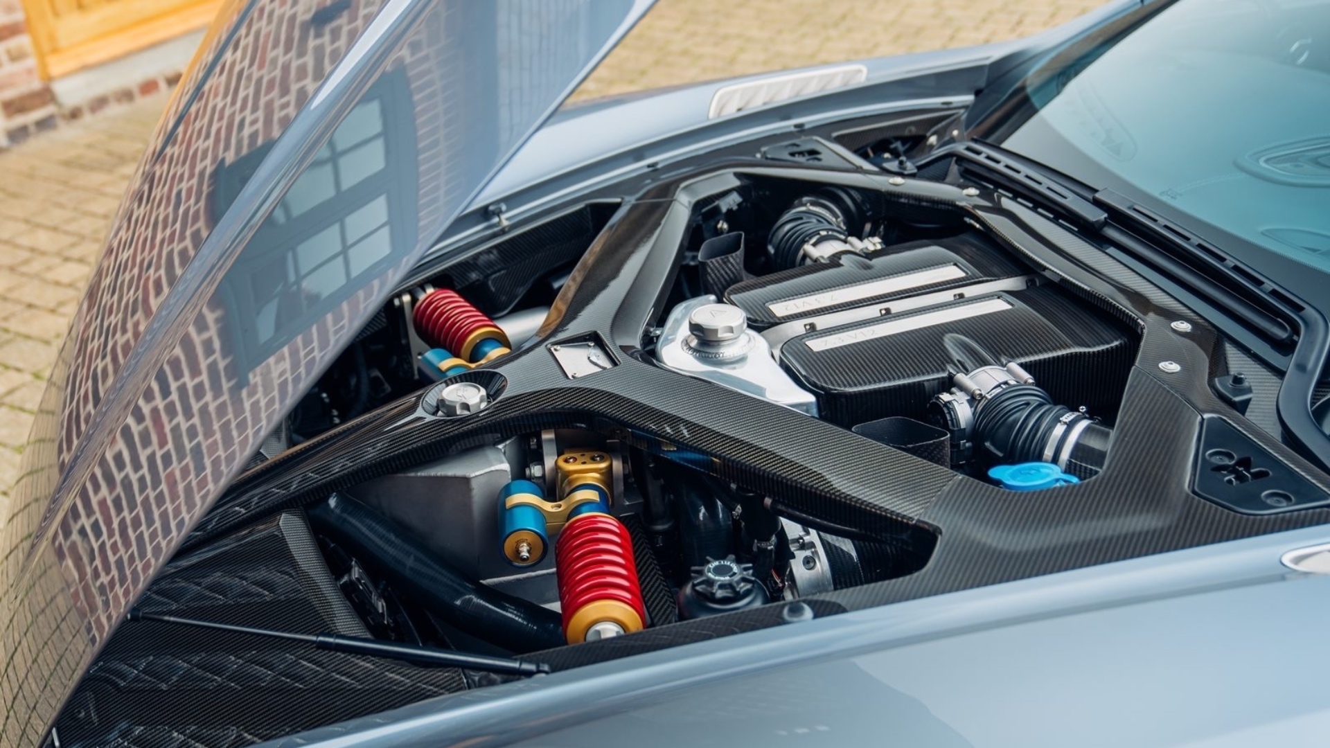 aston-martin-one-77-dk-engineering-12 aston-martin-one-77-dk-engineering-12