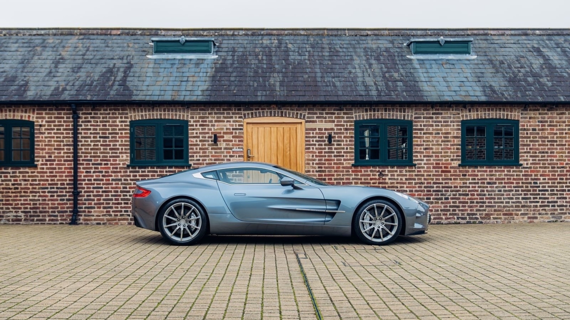 aston-martin-one-77-dk-engineering-5 aston-martin-one-77-dk-engineering-5