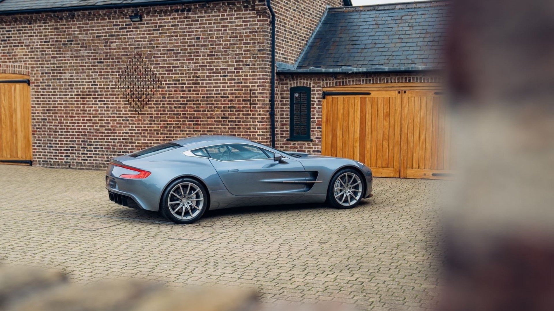 aston-martin-one-77-dk-engineering-6 aston-martin-one-77-dk-engineering-6
