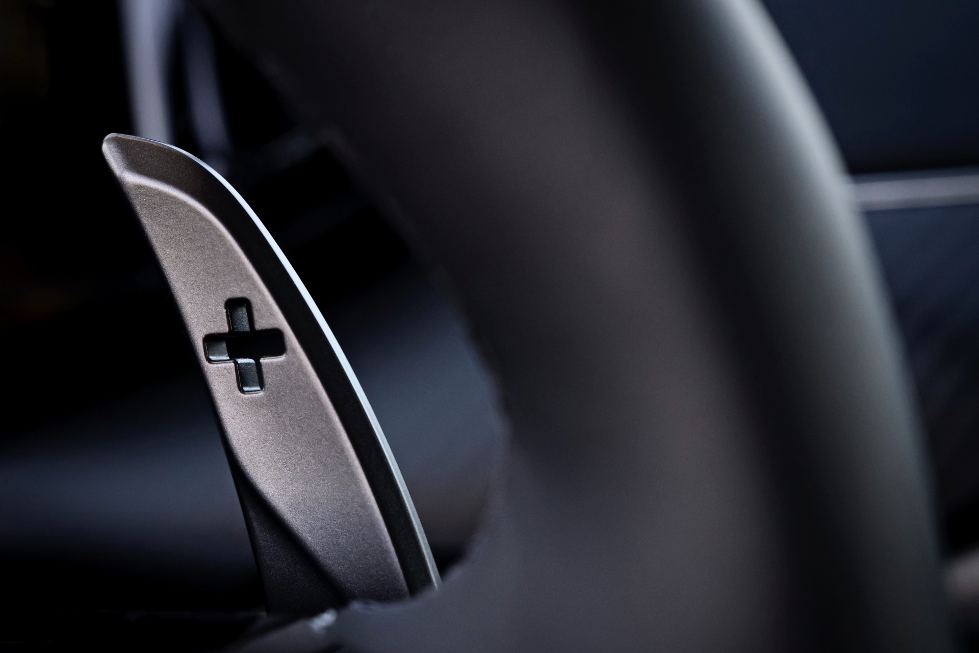 aston-martin-vantage-2024-18