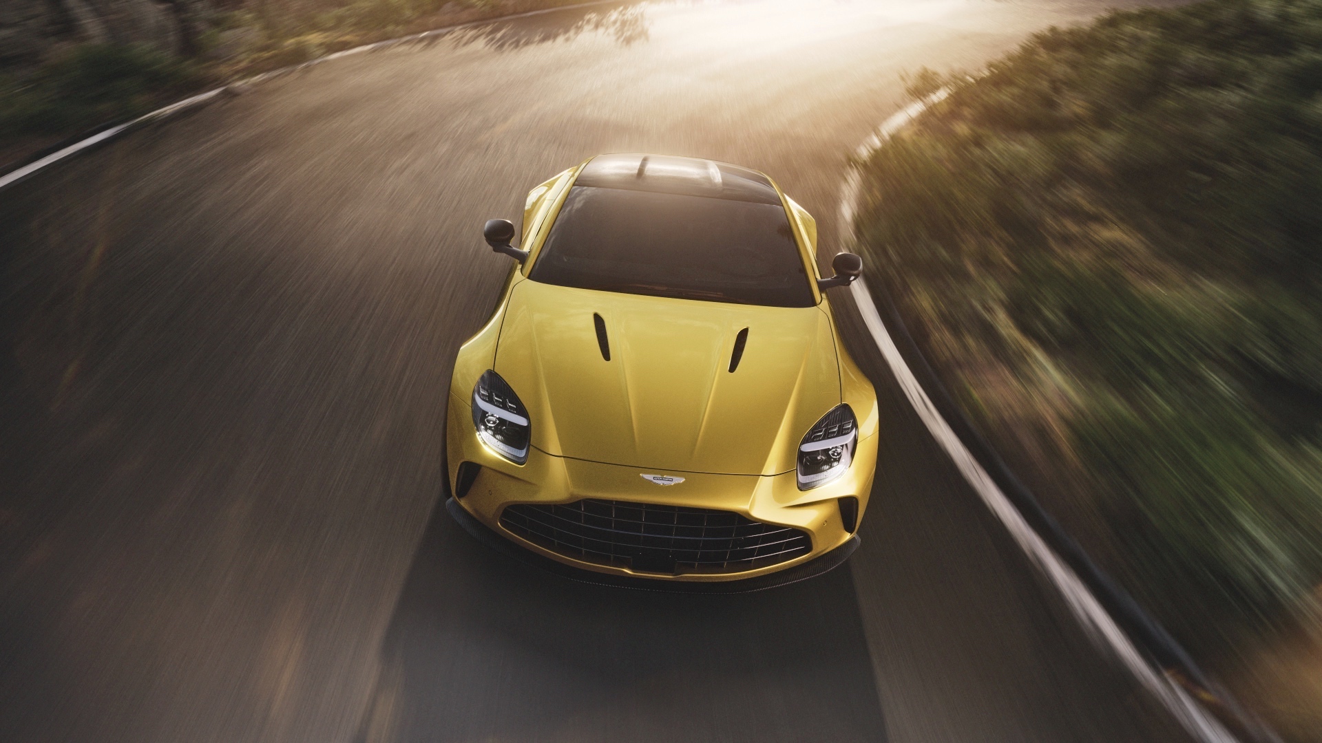 aston-martin-vantage-2024-5