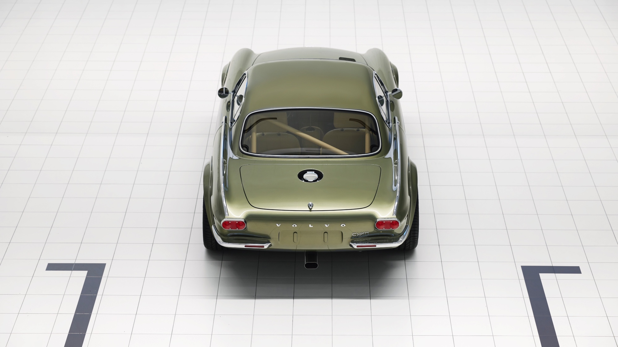 cyan-volvo-p1800-restomod-green-13 cyan-volvo-p1800-restomod-green-13