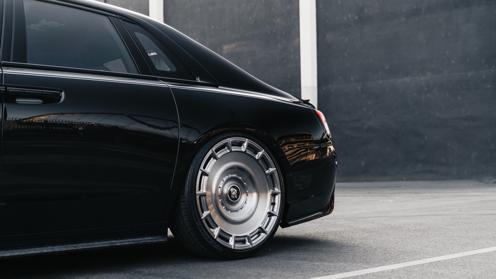 rolls-royce-ghost-urban-automotive-5 rolls-royce-ghost-urban-automotive-5