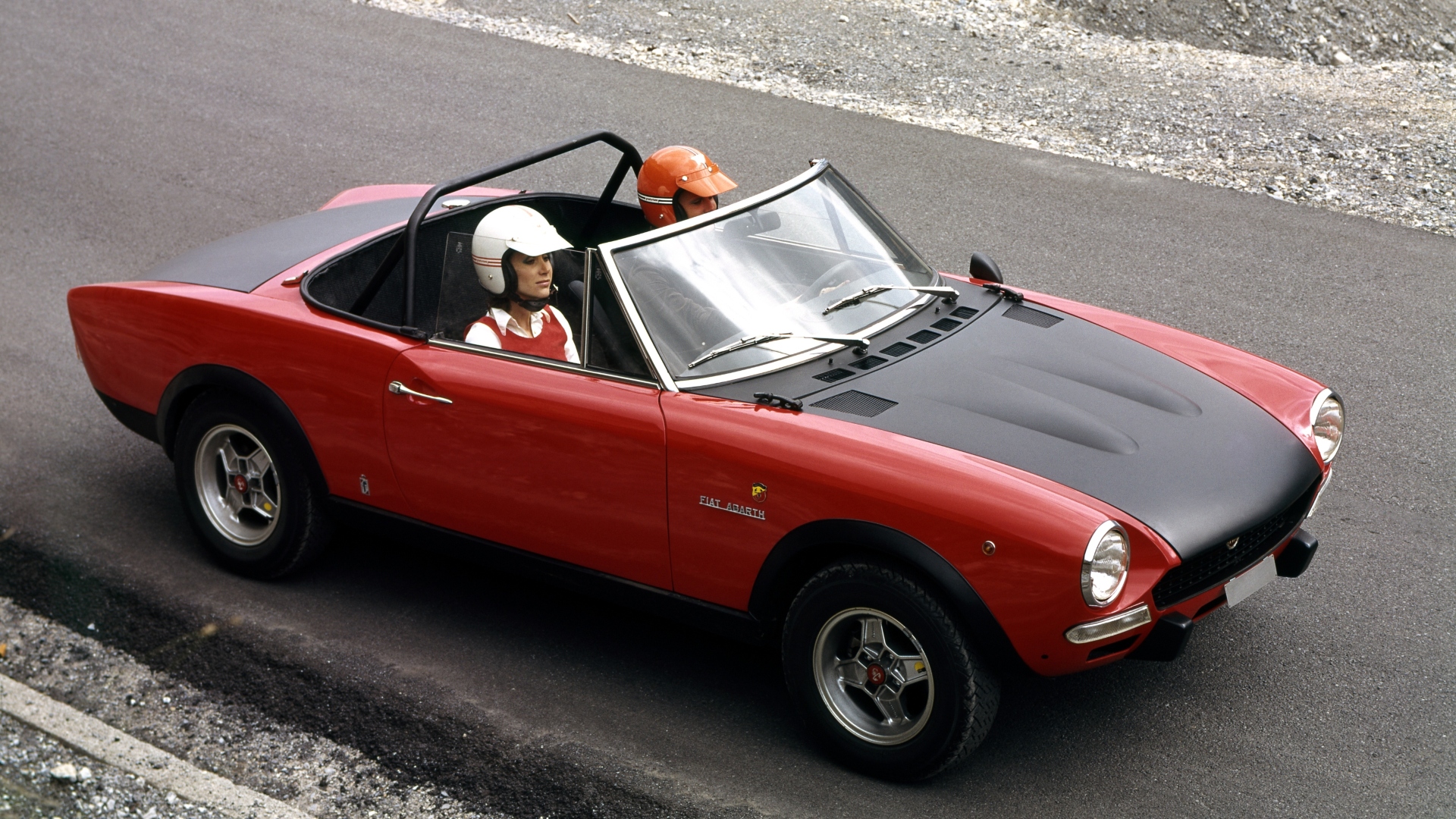 Fiat-124-Sport-Spider-12