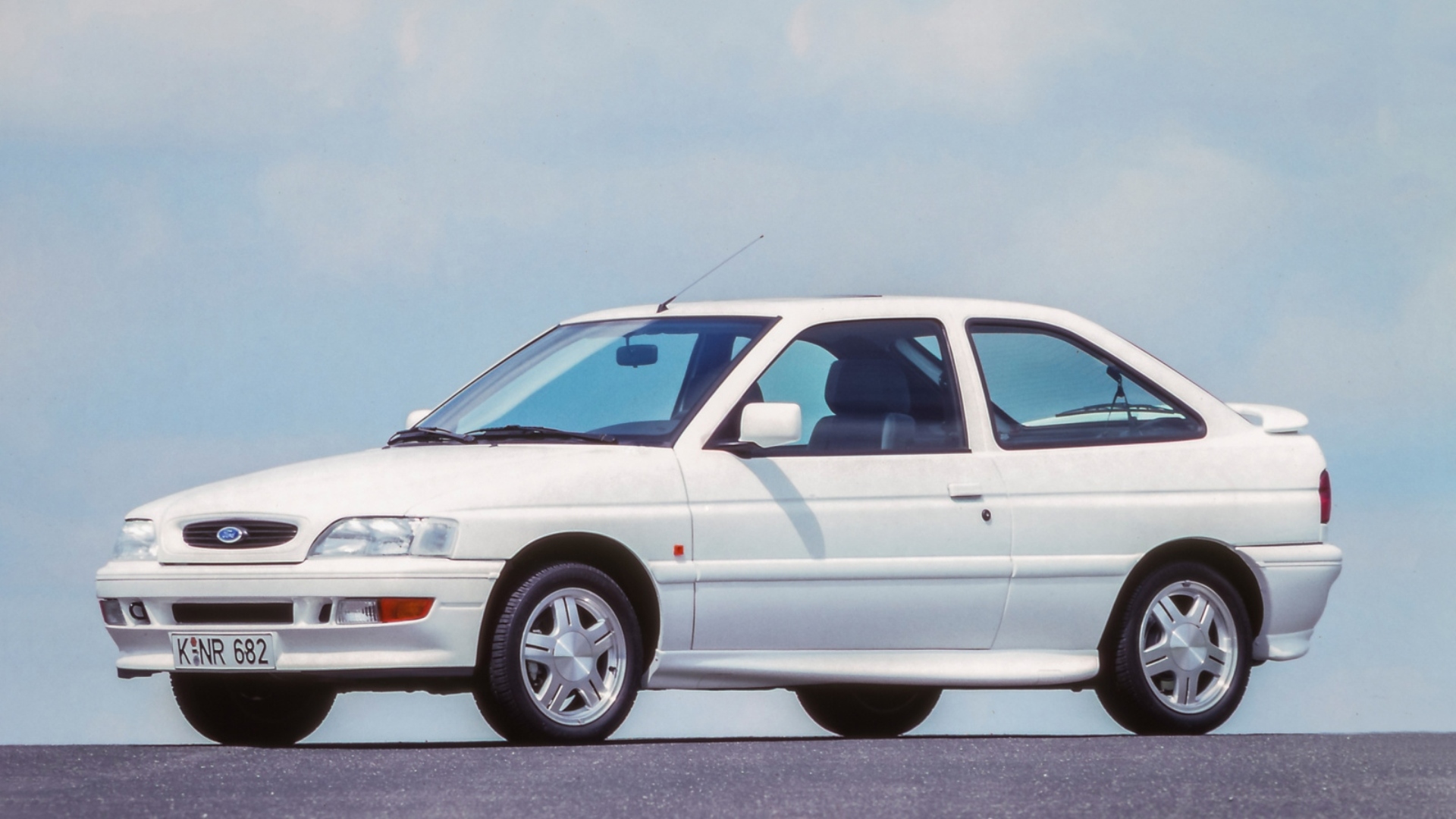 Hot-Hatch-16V-16-valvole-anni-90-7 Hot-Hatch-16V-16-valvole-anni-90-7
