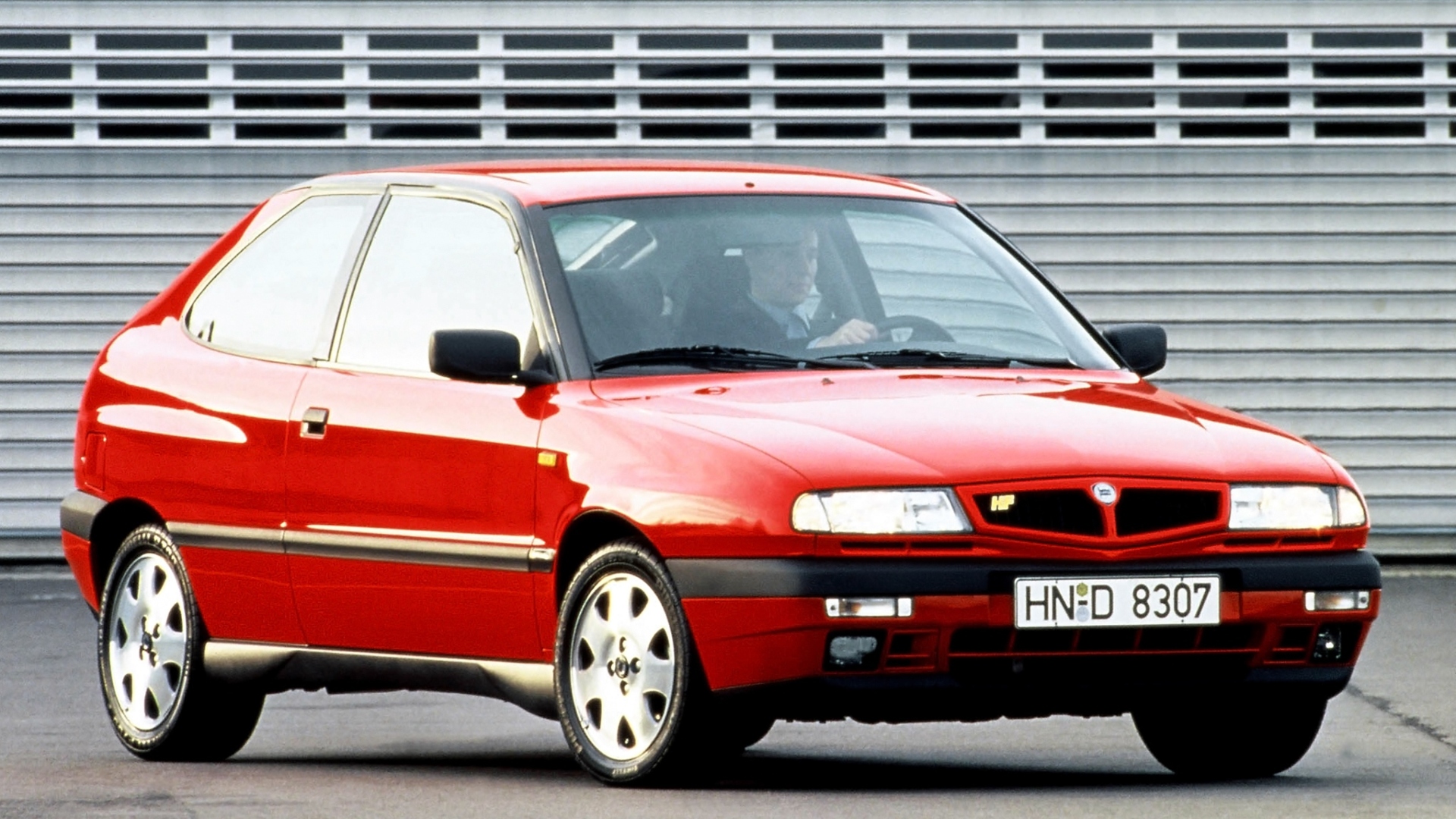 Hot-hatch-italiane-16V-12 Hot-hatch-italiane-16V-12