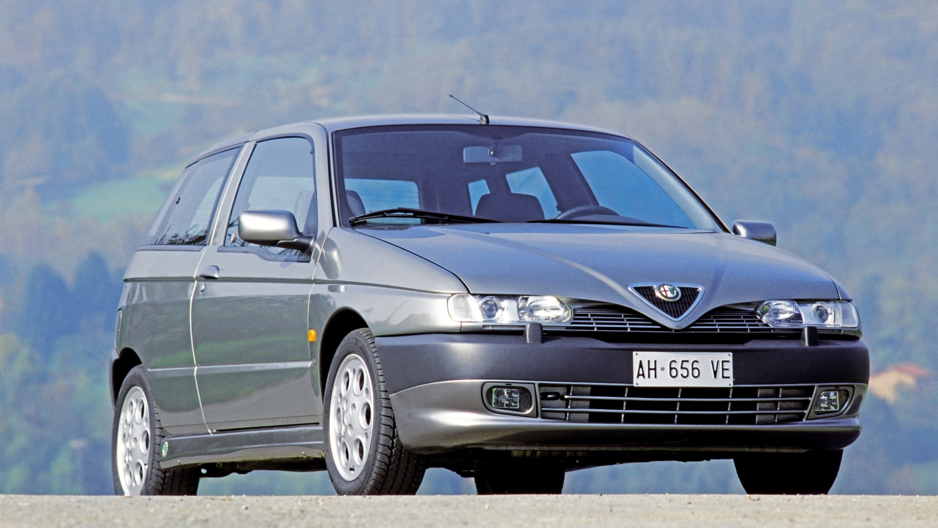 Hot-hatch-italiane-16V-3 Hot-hatch-italiane-16V-3