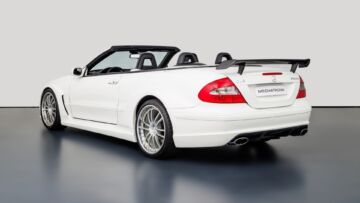 Mercedes-CLK-DTM-AMG-Cabriolet-2