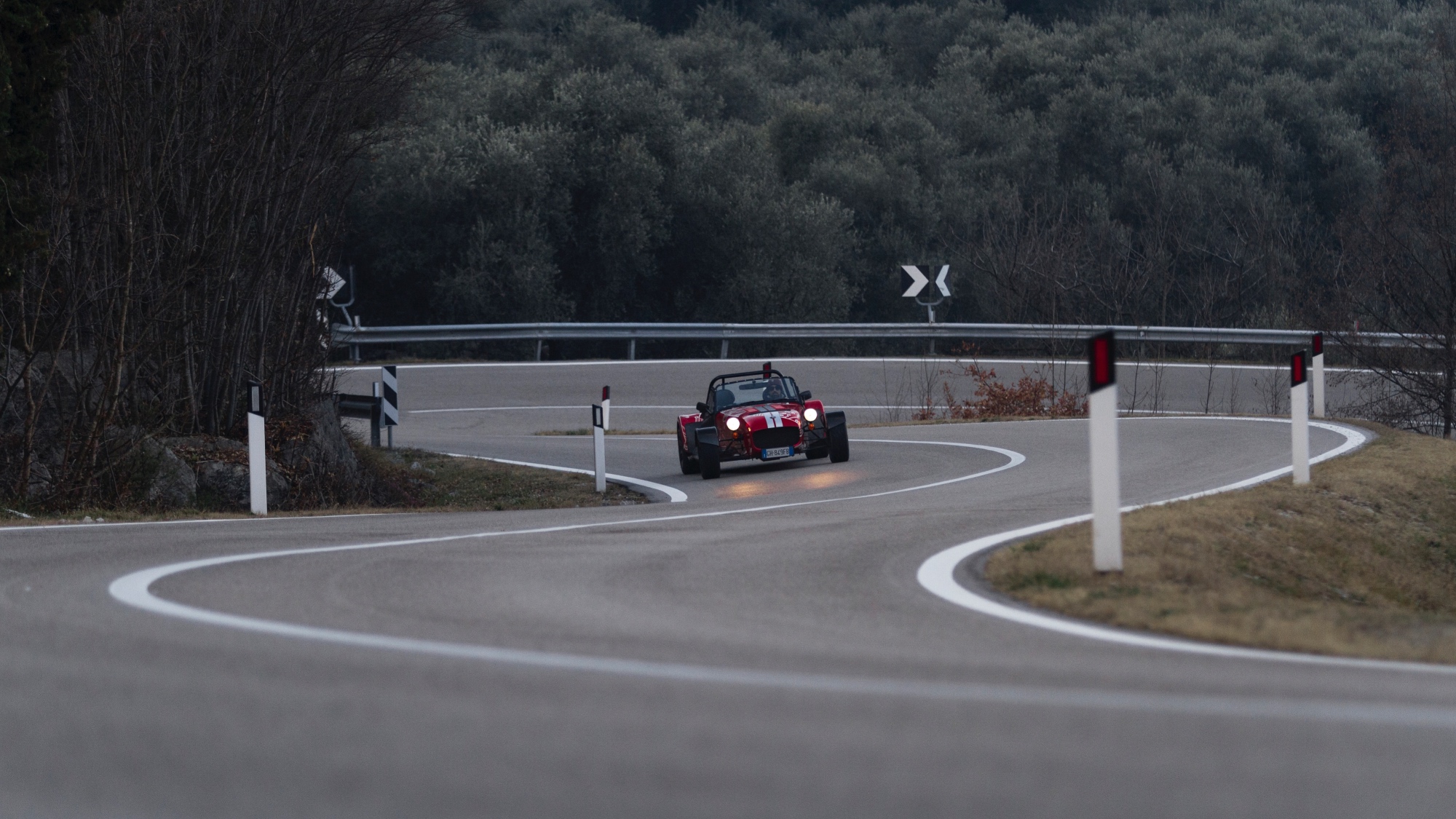 caterham-seven-485-csr-test-drive-prova-36 caterham-seven-485-csr-test-drive-prova-36