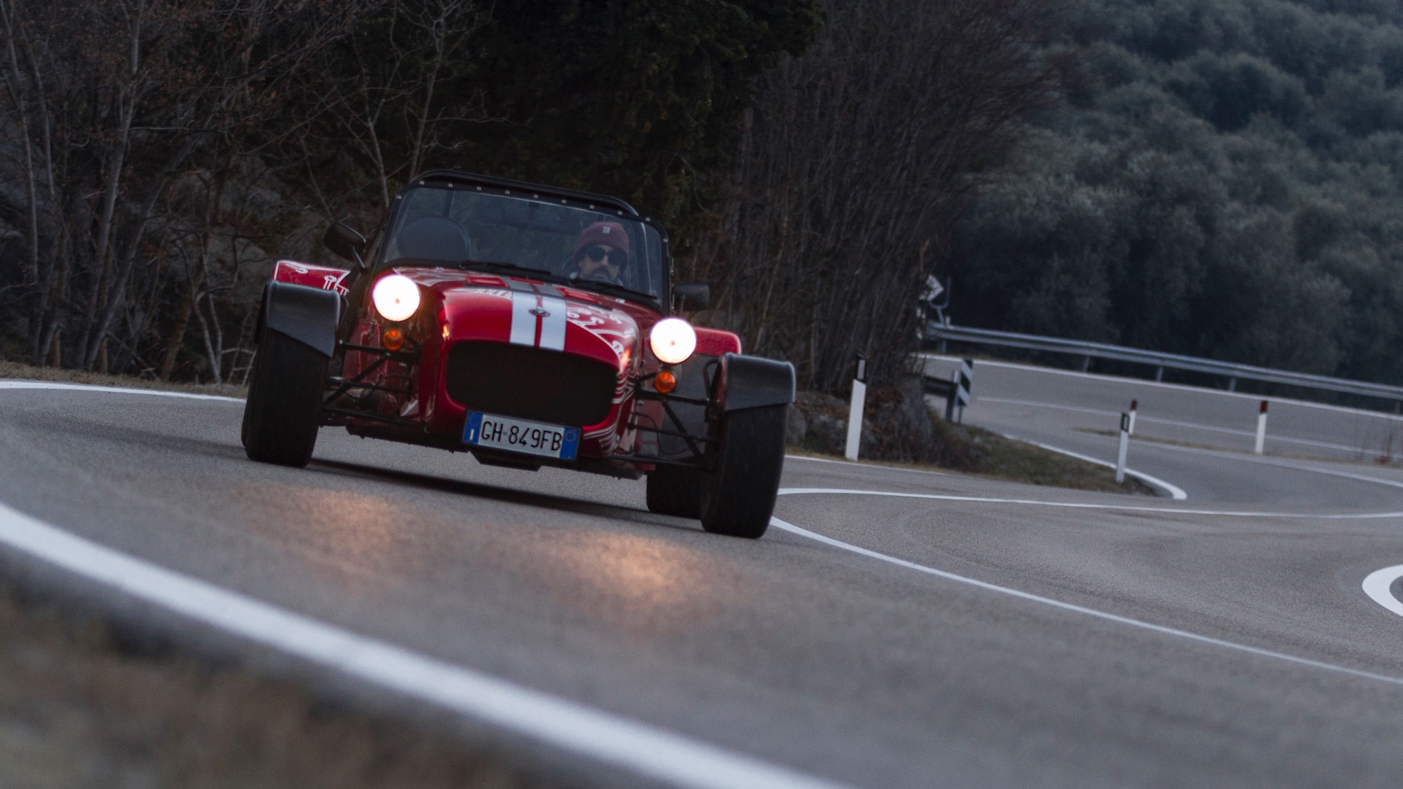 caterham-seven-485-csr-test-drive-prova-37 caterham-seven-485-csr-test-drive-prova-37