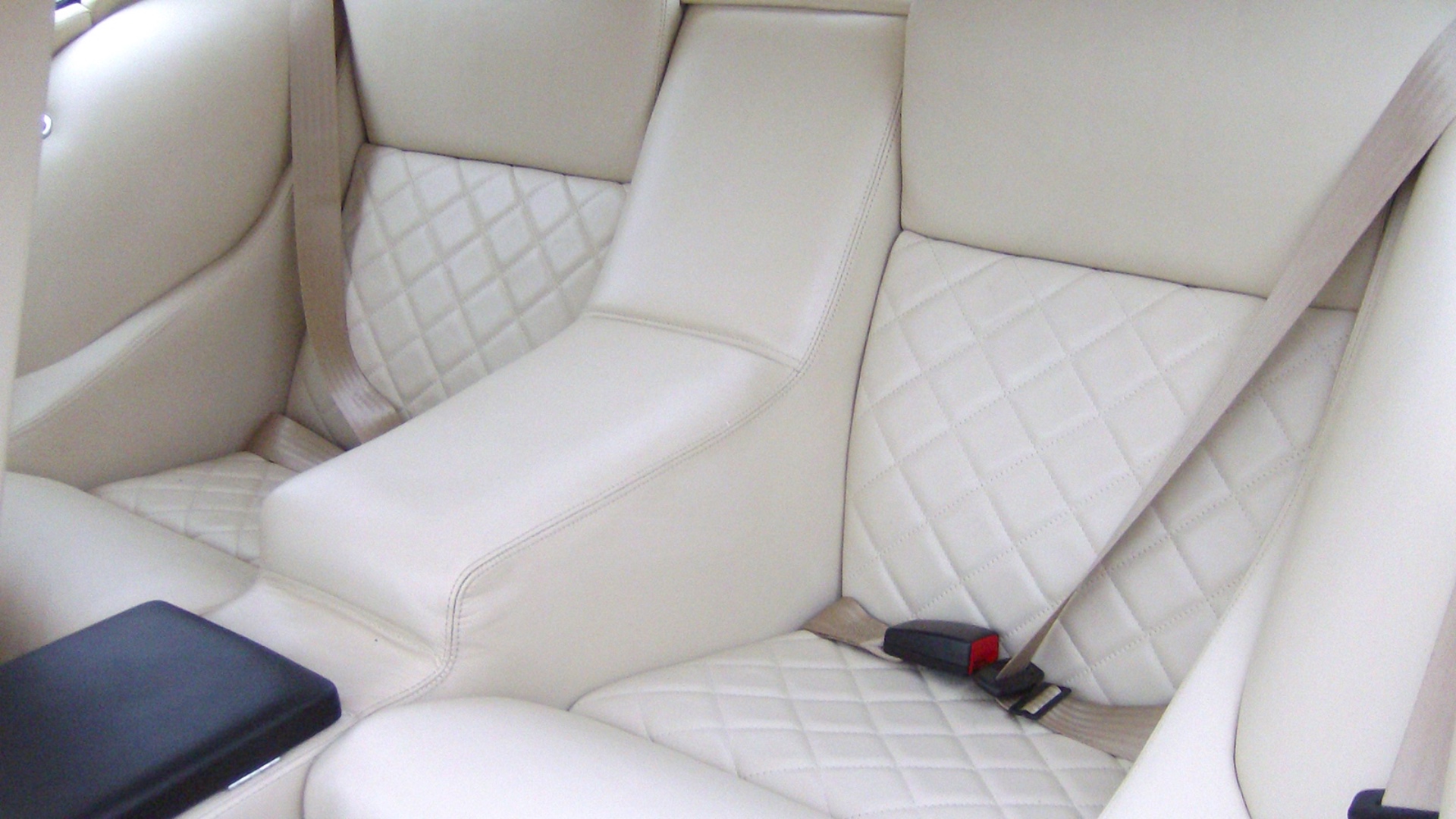 jensen-interceptor-4 jensen-interceptor-4