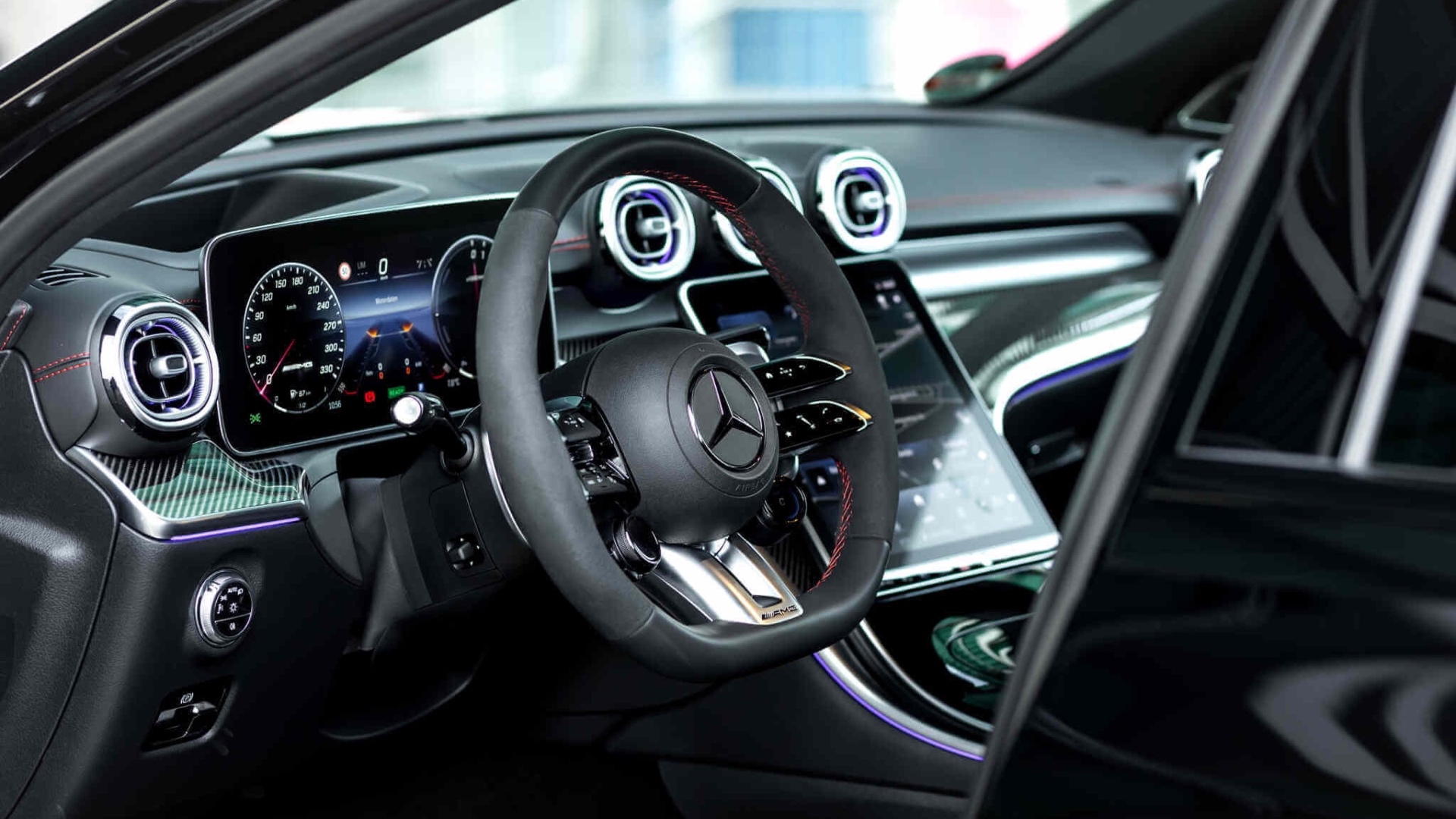 mercedes-c63-amg-MANHART-CRE-700-Website-11 mercedes-c63-amg-MANHART-CRE-700-Website-11