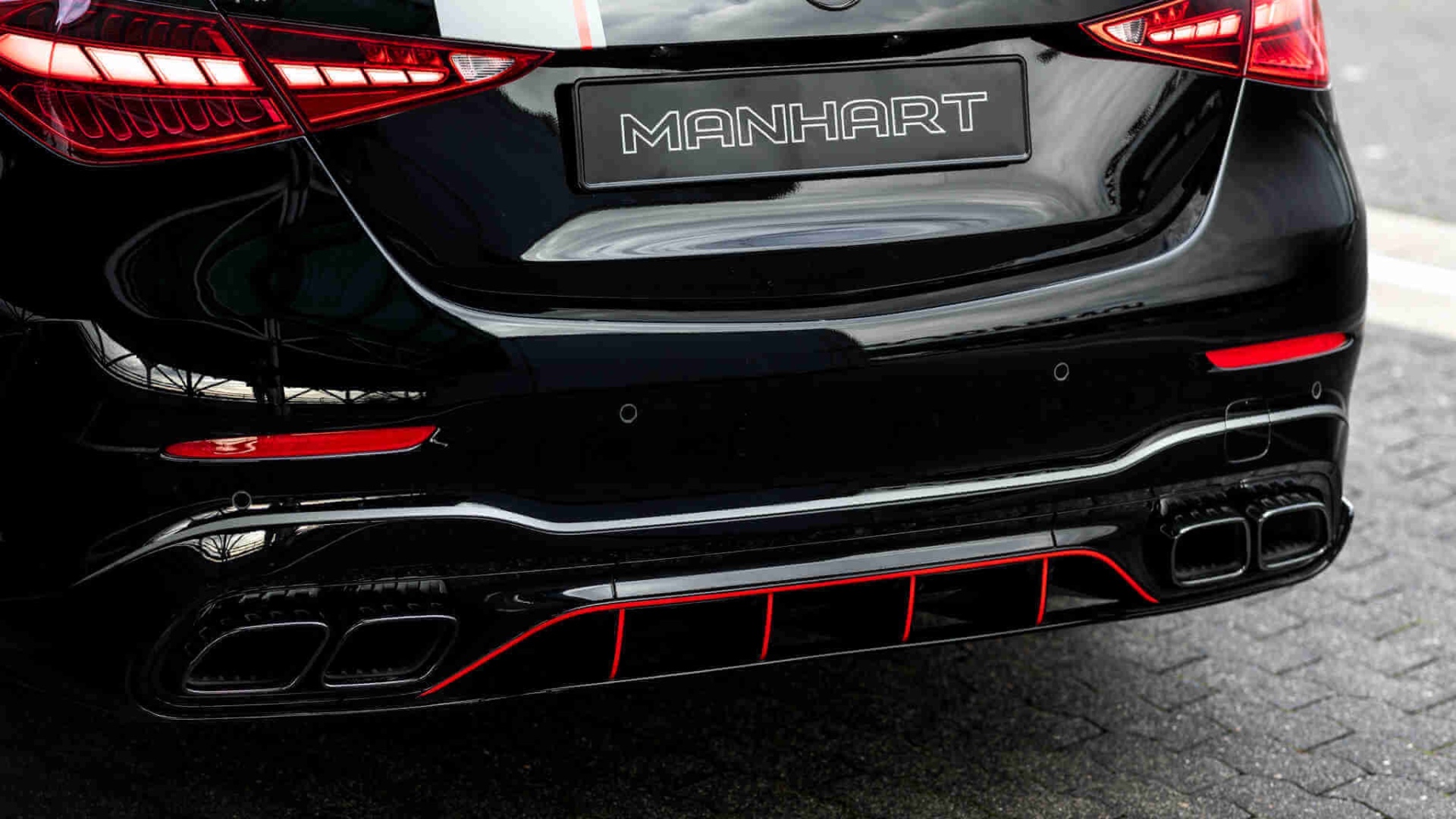 mercedes-c63-amg-MANHART-CRE-700-Website-9 mercedes-c63-amg-MANHART-CRE-700-Website-9