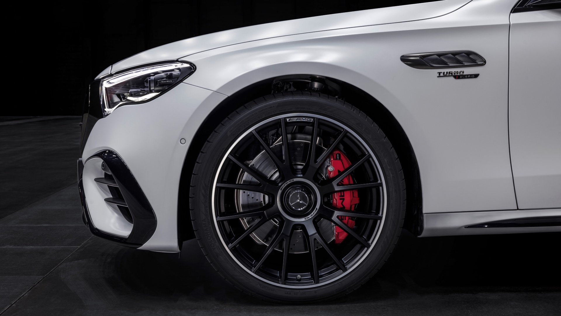 mercedes-e-53-amg-2024-11