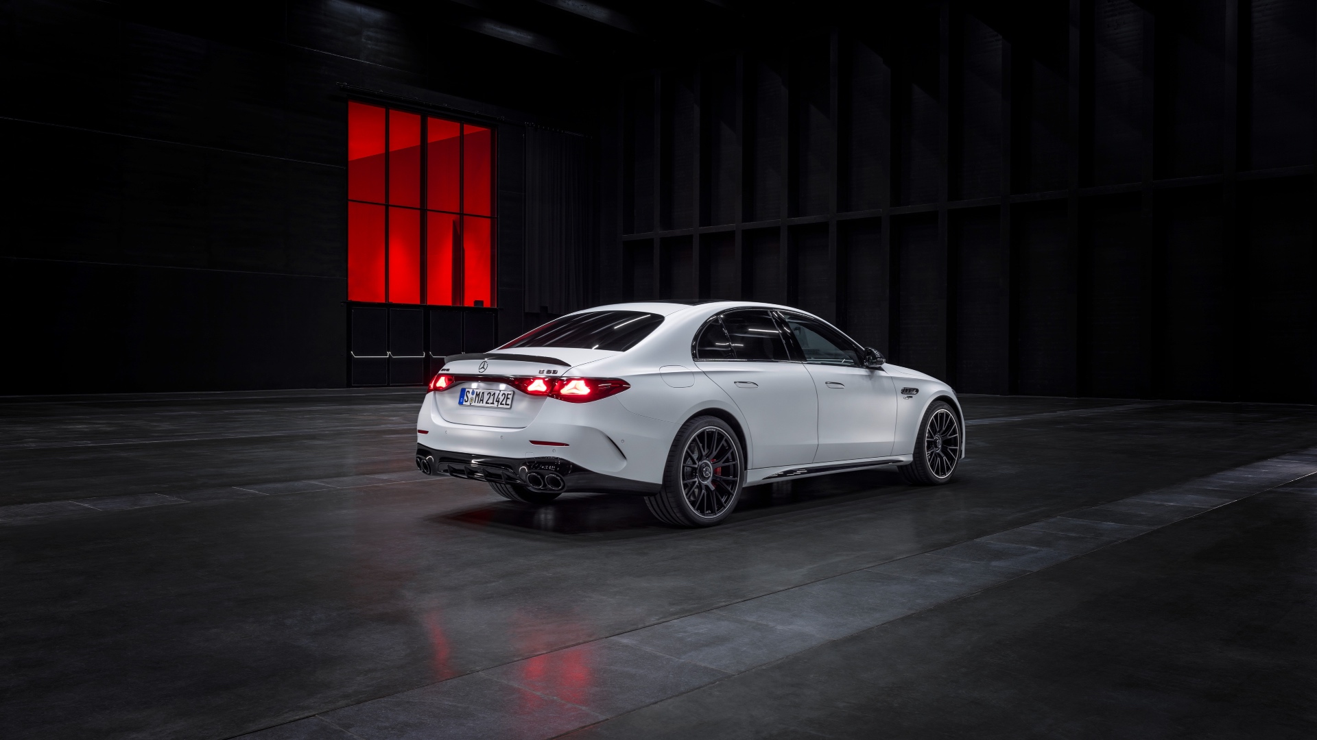 mercedes-e-53-amg-2024-8