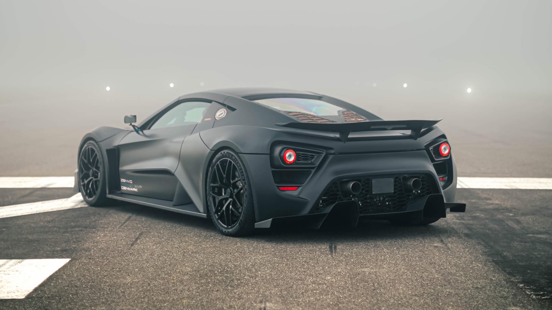 zenvo_TSR_GT_Rear34_Web zenvo_TSR_GT_Rear34_Web